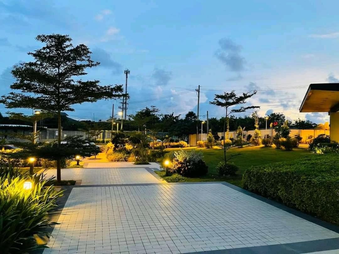 Avida Atria T2-F ,5Mins To Festive Walk And 4 Mins To Iloilo Convention Center Aparthotel Eksteriør bilde